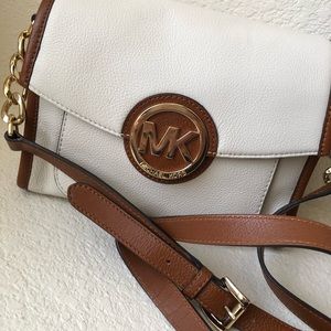 MICHAEL KORS CROSSBODY | CREAM